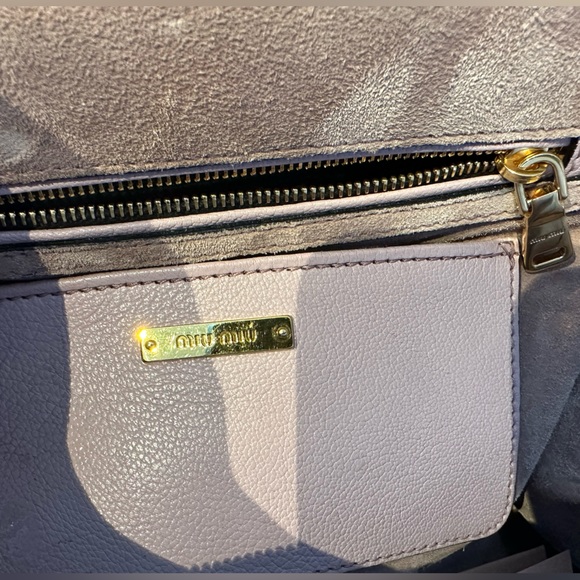 Authentic Miu Miu light pink handbag with authenticity card and dust bag - Picture 9 of 9